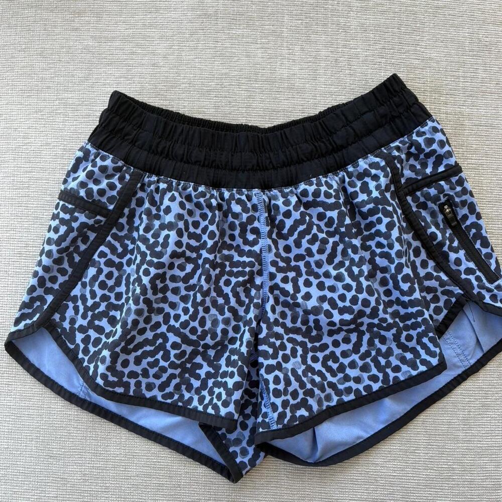 Lululemon blue cheetah print shorts